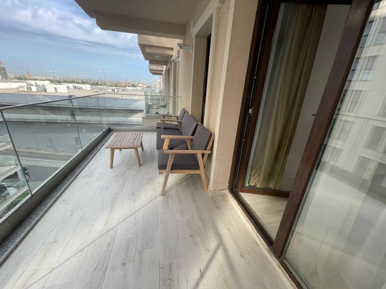 Moghioros C3 Apartament Bucureşti