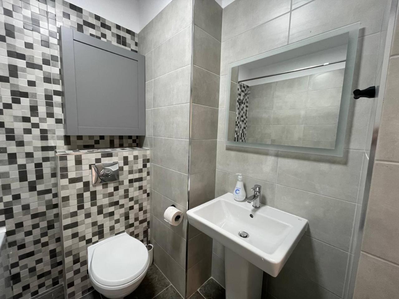 Moghioros C3 Apartament