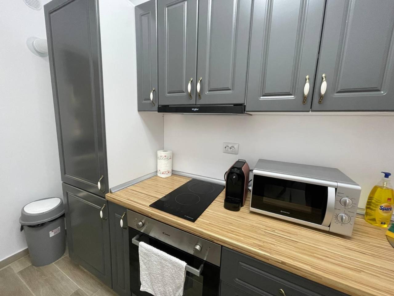 Moghioros C3 Apartament Bucureşti
